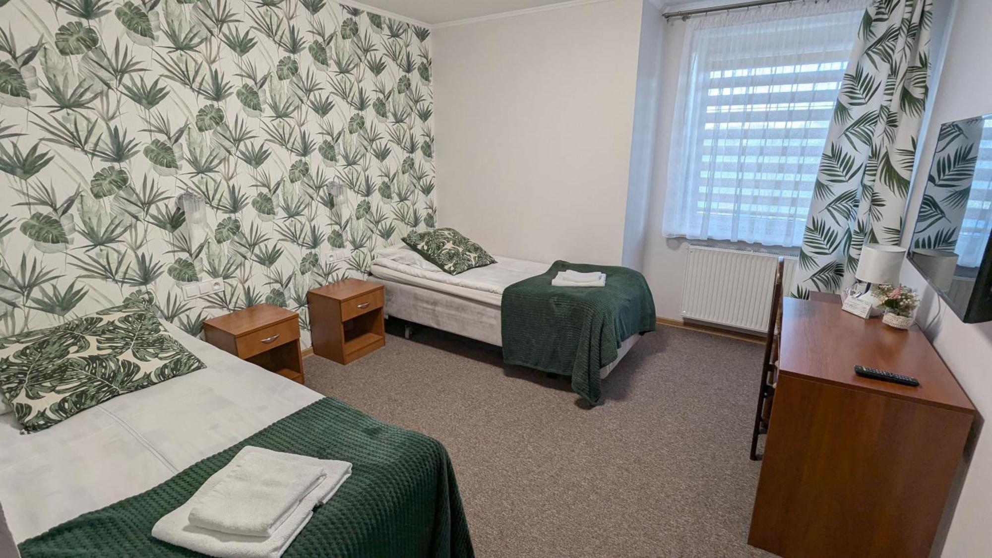 Hotel Magnat Głogów Małopolski Esterno foto