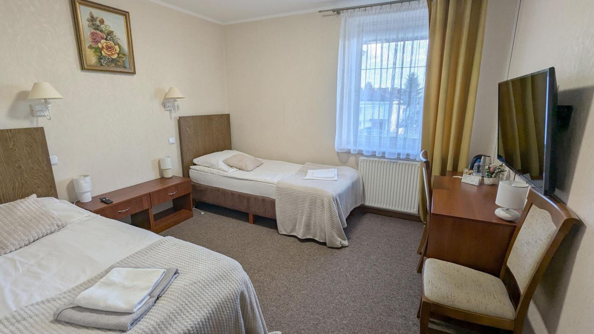 Hotel Magnat Głogów Małopolski Esterno foto